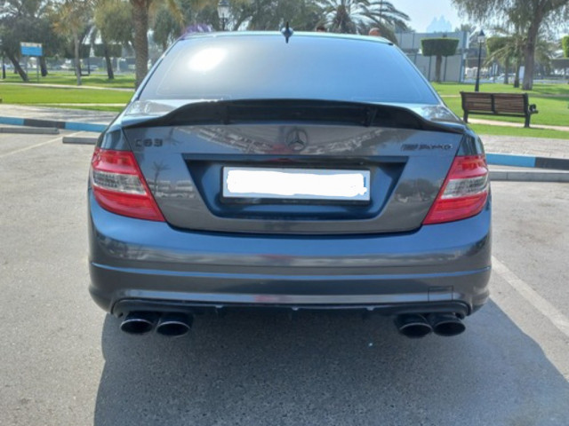 Mercedes-Benz C-Class, Carros, Bissau