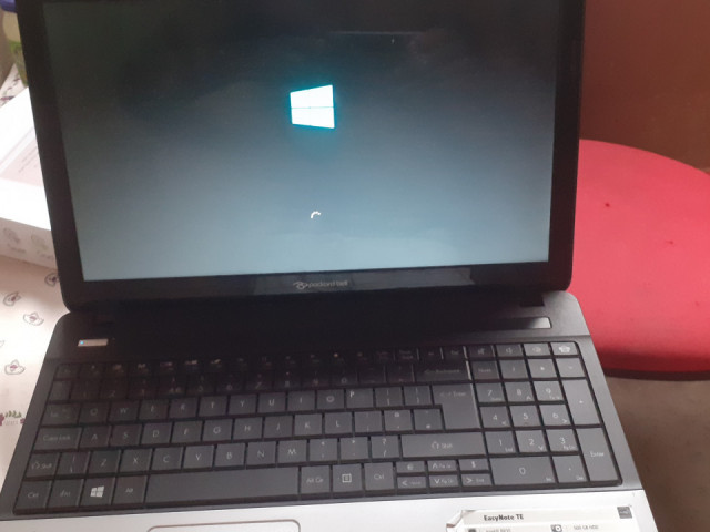 Diferentes Laptop Packard Bell, Computadores - Laptops, Bissau